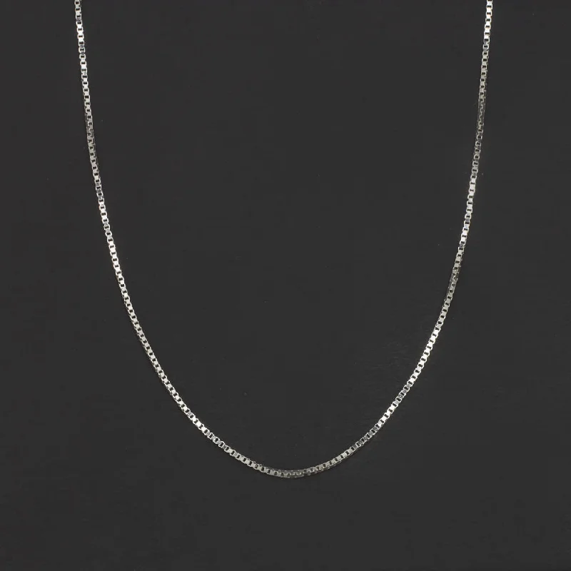 Angled design necklaces-SOLID 14K WHITE GOLD 18 INCH BOX CHAIN 0.5mm DAINTY CLASSIC LADIES NECKLACE THIN