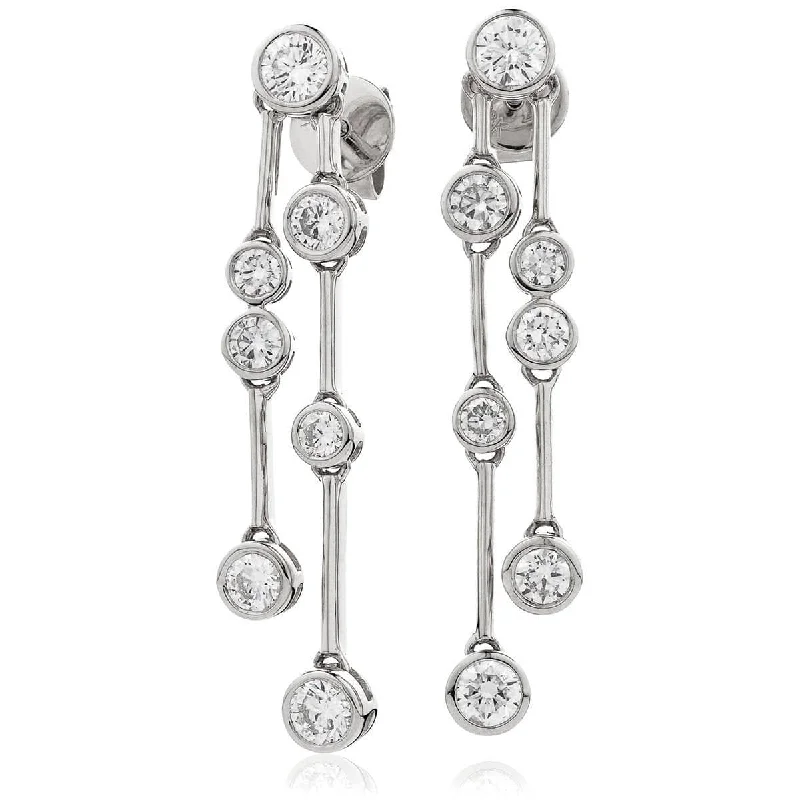 Antique clip earrings-DIAMOND DROP EARRINGS IN 18K WHITE GOLD