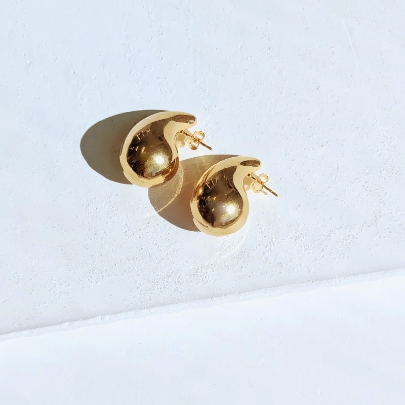 Old coin earrings-Gold Bold Tear Drop Earrings