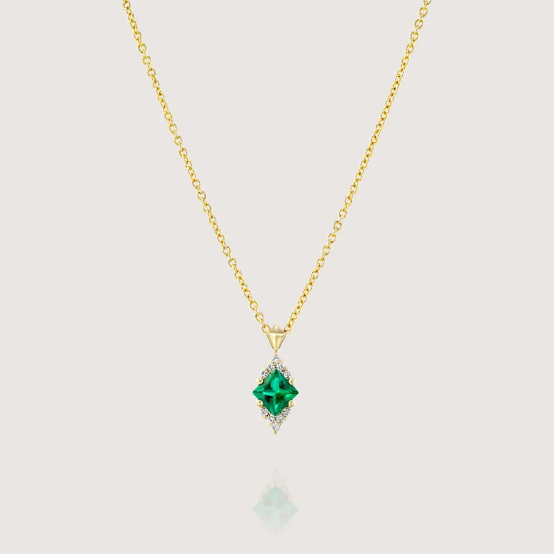 Classic style necklaces-Juliette Necklace With Diamonds and Emerald