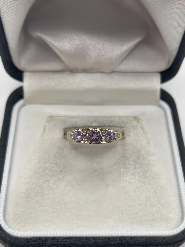 Thin wing rings-9ct gold amethyst and diamond ring