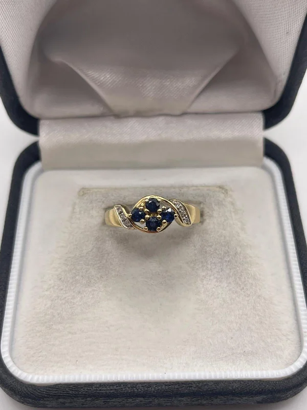 Cotton cord rings-9ct gold sapphire and diamond ring