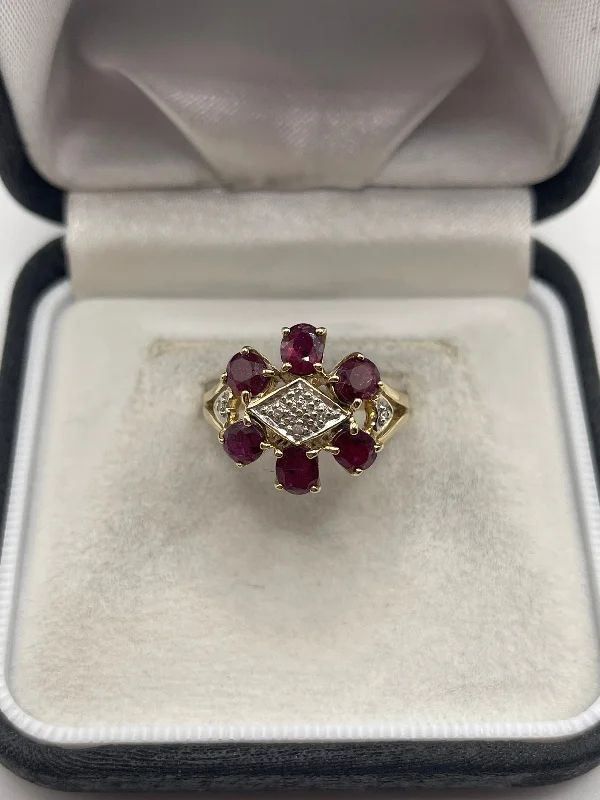 Wide stone rings-9ct gold ruby and diamond ring