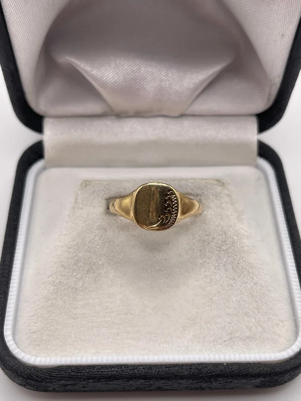 Warm clay rings-9ct gold signet ring