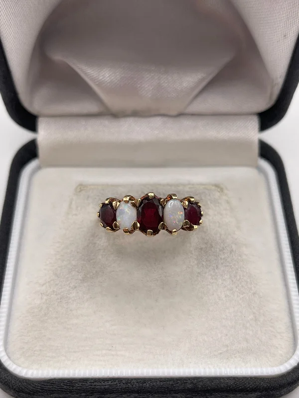 Pure eternity rings-9ct gold opal and garnet ring