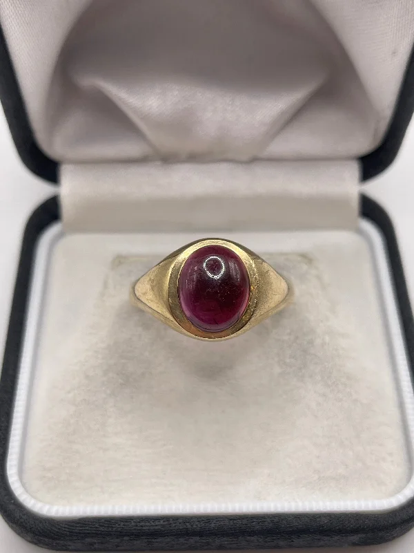 Bent shank rings-9ct gold cabochon garnet ring