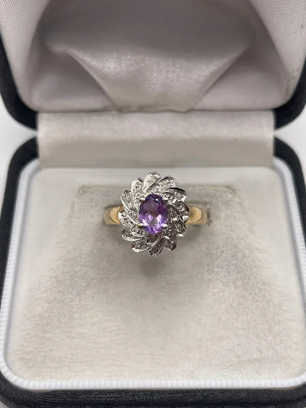 Soft open rings-9ct gold amethyst and diamond ring