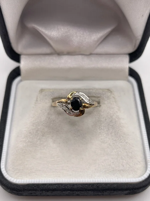 Pure form rings-9ct gold sapphire and diamond ring