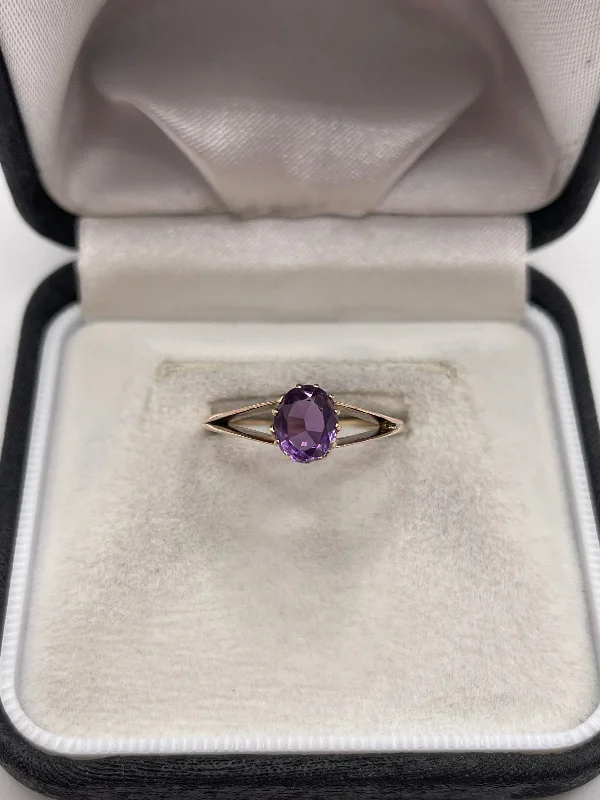 Fine thread rings-9ct gold amethyst ring